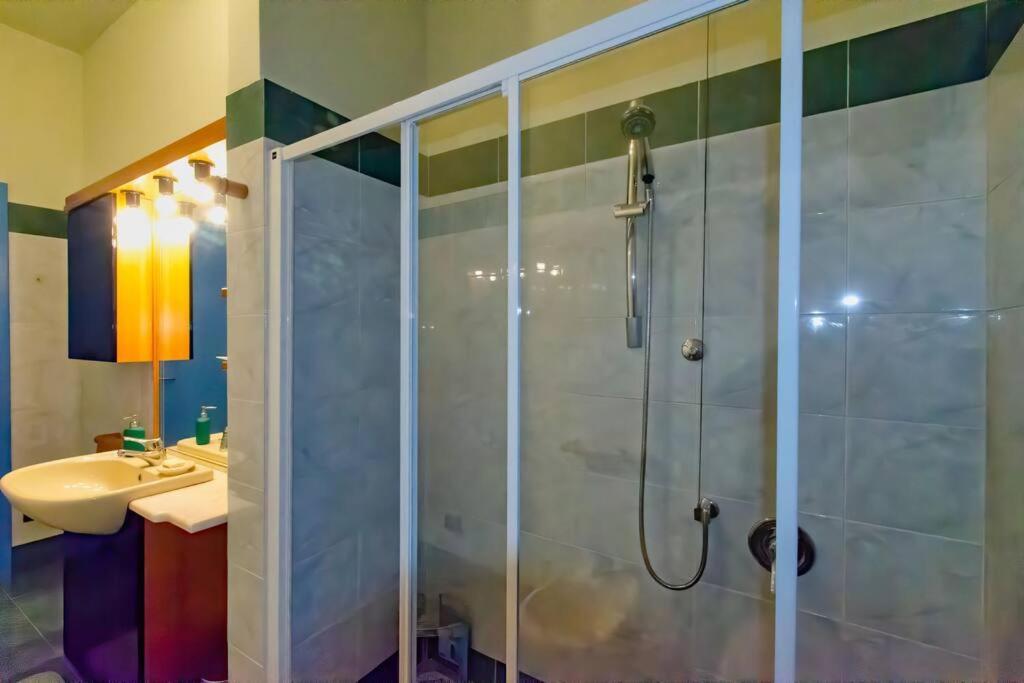 Un Insospettabile Angolo Verde In Citta Apartment Milan Luaran gambar